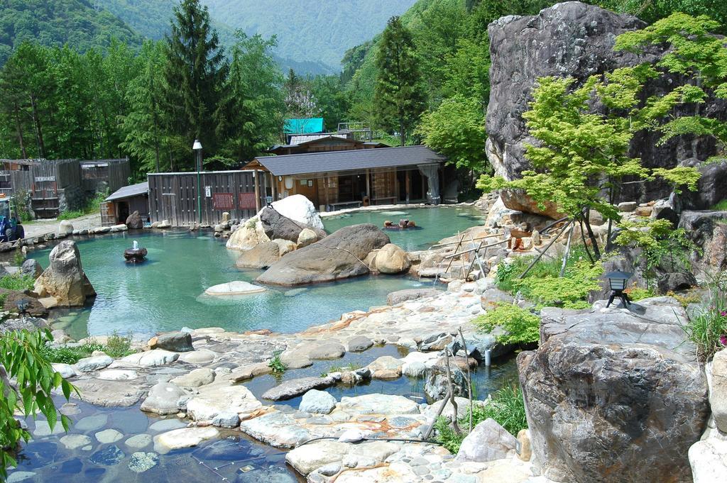 Suimeikan Karukaya Sanso Takayama  Exterior photo
